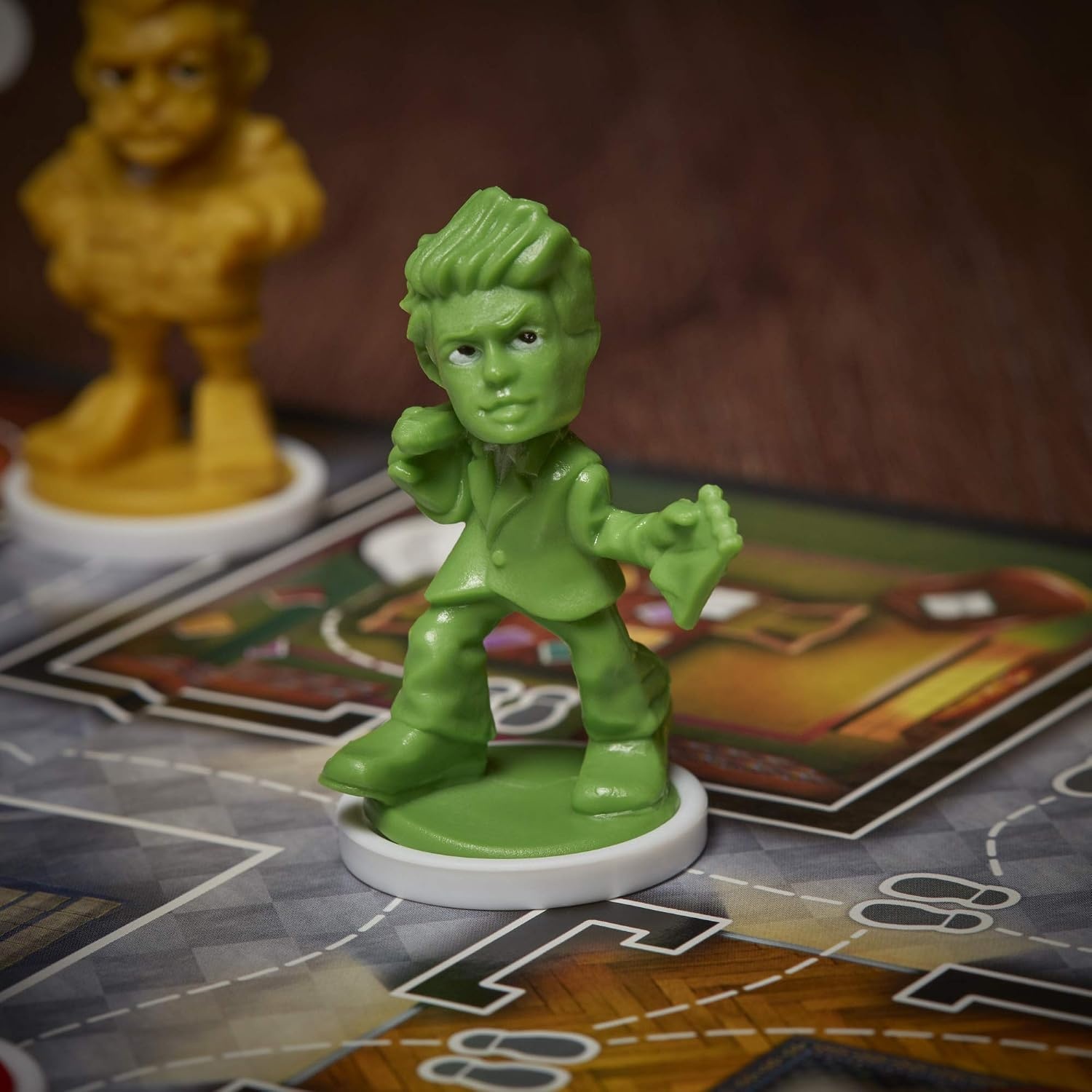 image:imageHasbro Gaming Clue Junior Board Game for Kids Ages 5 and Up Case of The Broken Toy Classic Mystery Game for 26 Players