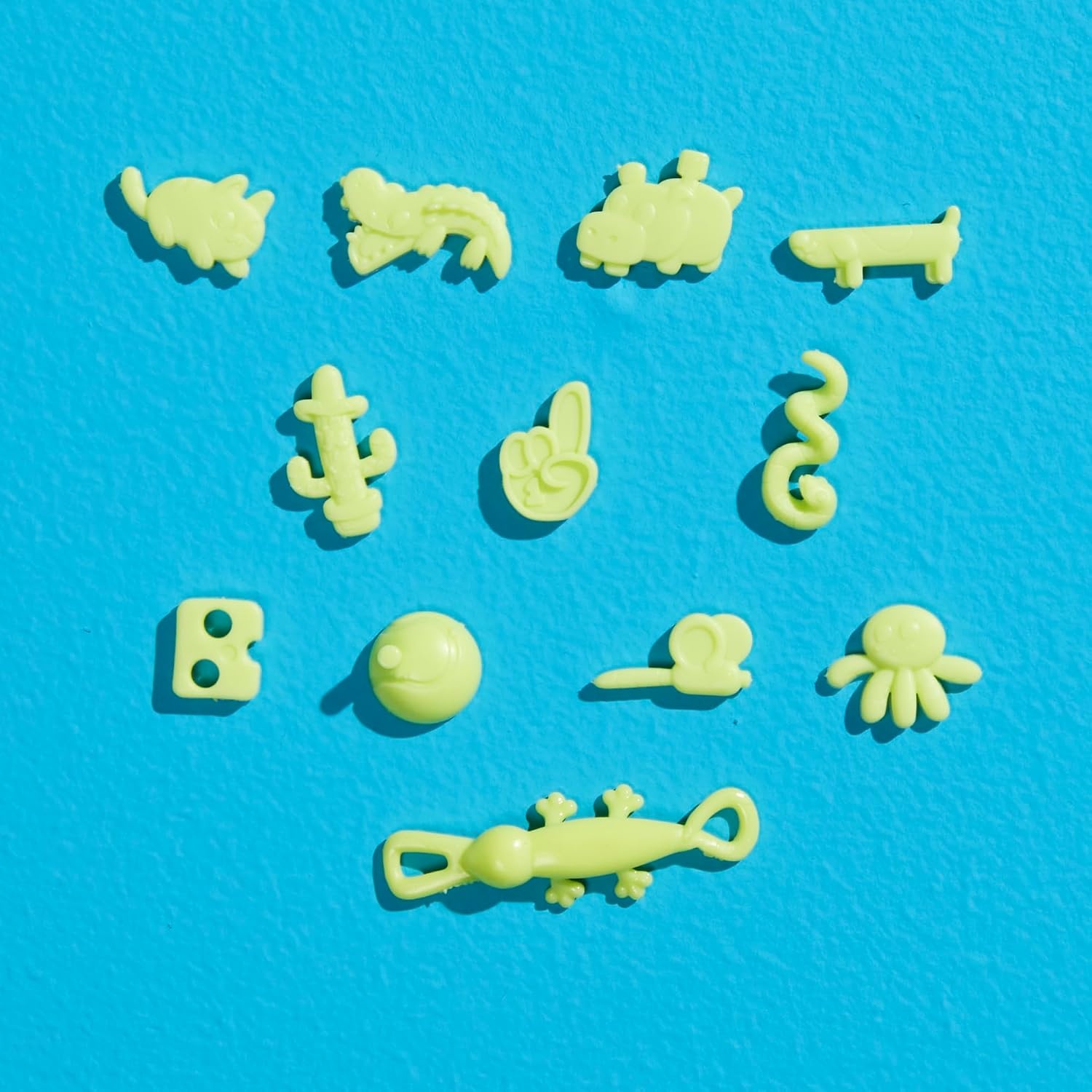 image:imageOperation Bluey Edition Board Game for Kids Electronic Talking Game with Allin1 Carrying Case 2 Ways to Play 1 Players 10 Mins Ages 6 Amazon Exclusive